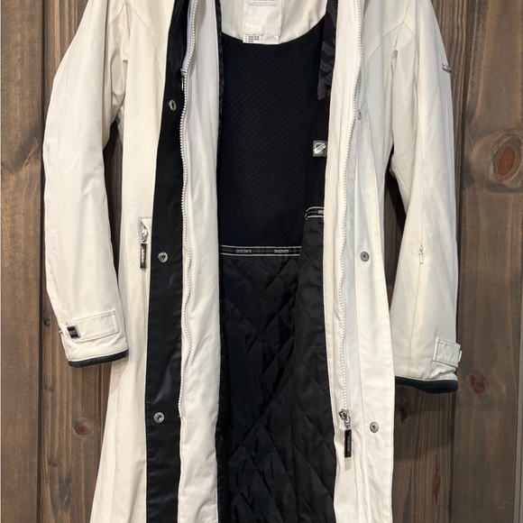 Descente Jacket - Picture 8 of 16